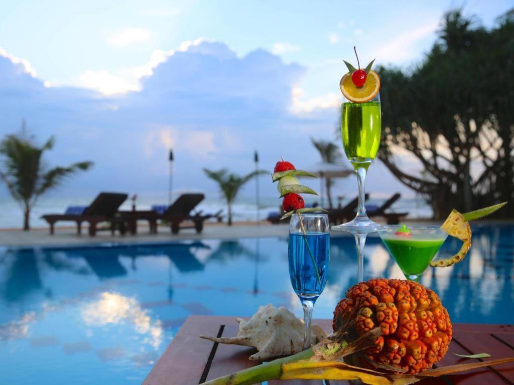 Whispering Palms Hotel Bentota Luaran gambar