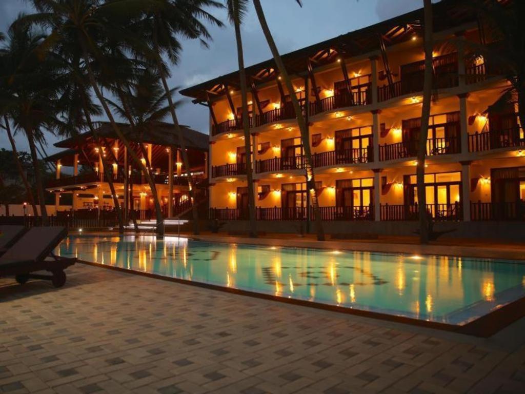 Whispering Palms Hotel Bentota Luaran gambar