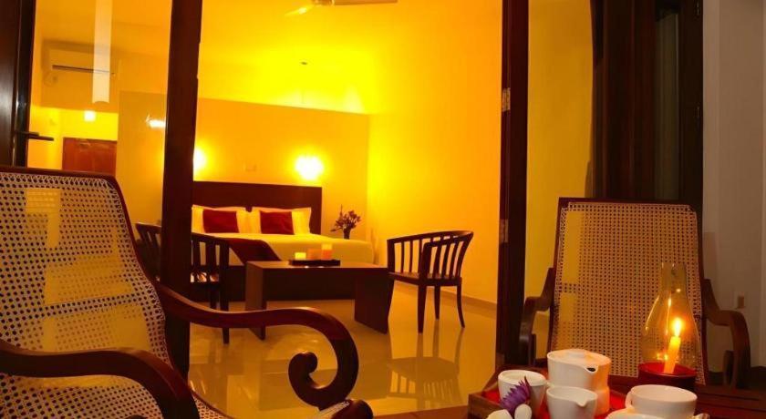 Whispering Palms Hotel Bentota Luaran gambar