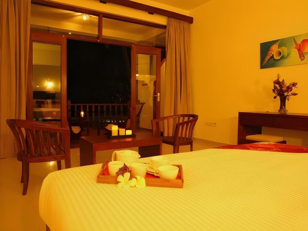 Whispering Palms Hotel Bentota Luaran gambar