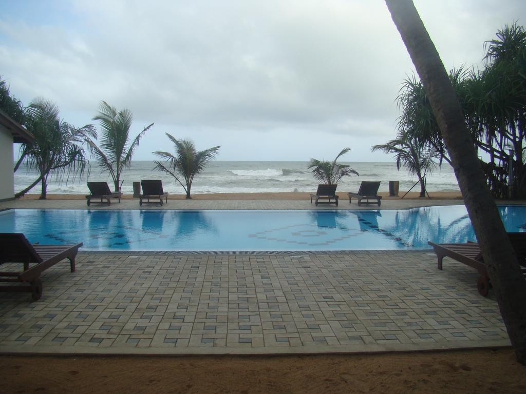 Whispering Palms Hotel Bentota Luaran gambar